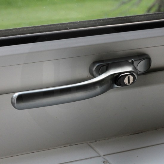 Simplefit by Fab & Fix Locking Inline Espag Window Handle - 40mm Spindle