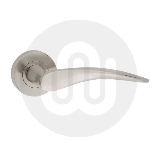 Sweep Lever on Linear Rose Sweep Lever on Linear Rose